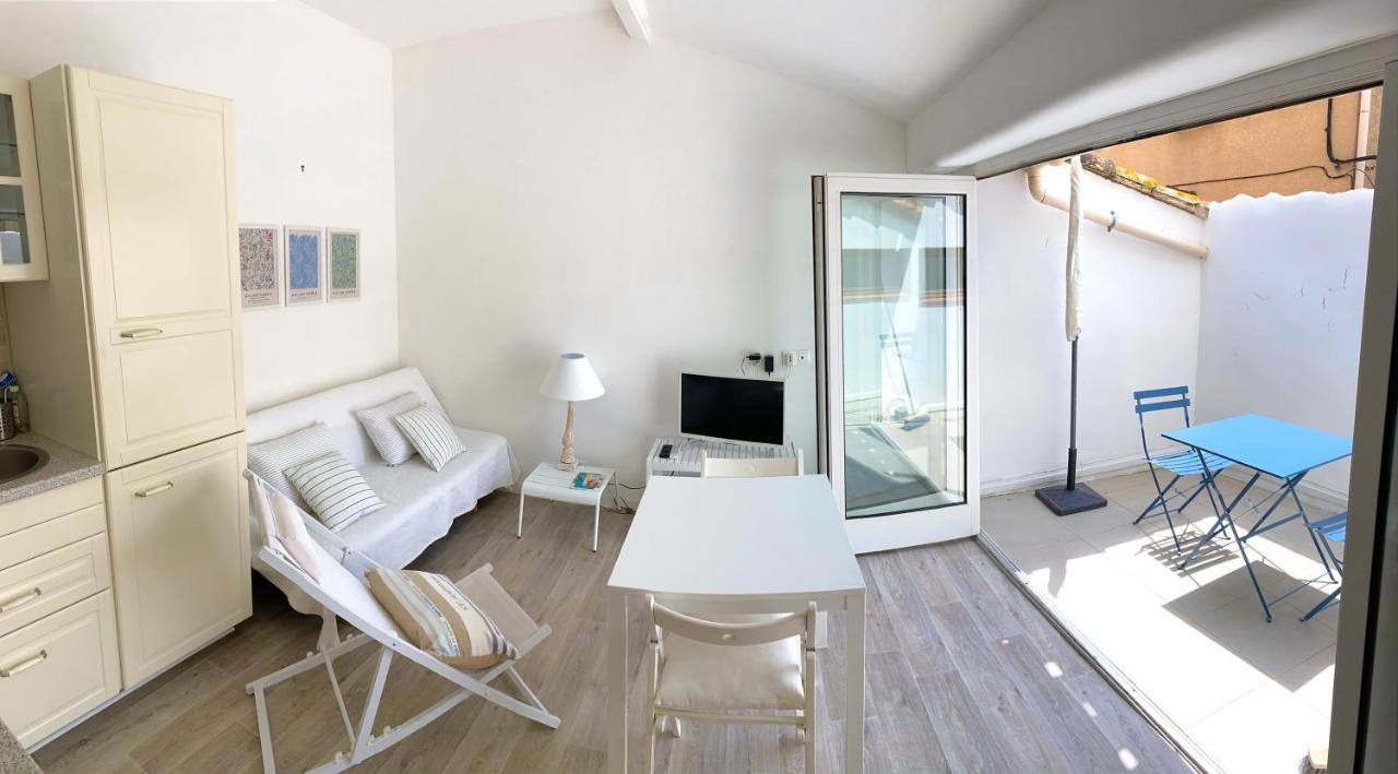 La Petite Maison Bleue